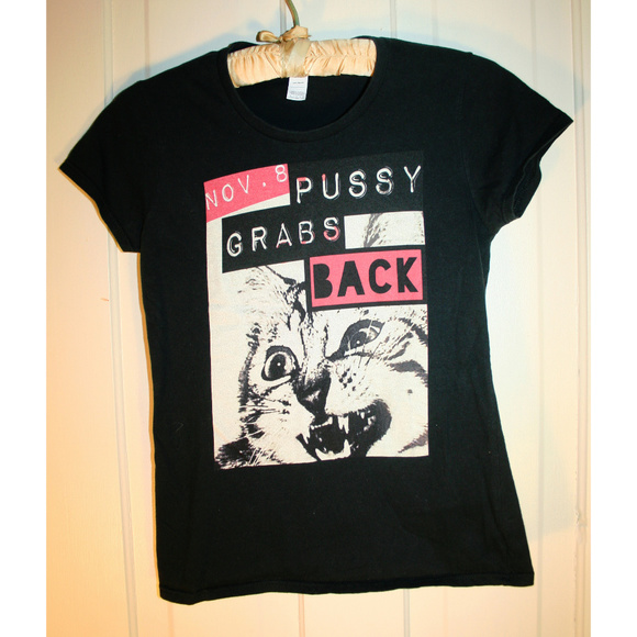 Tops - PUSSY GRABS BACK